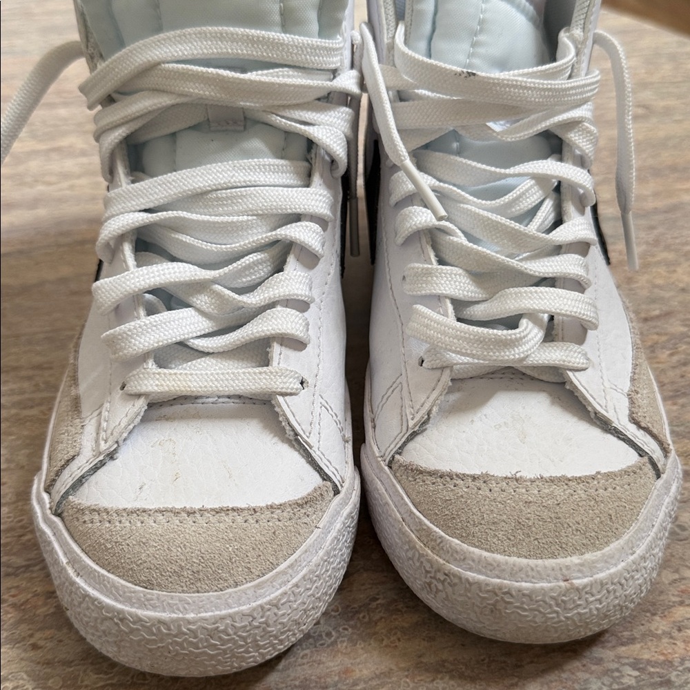 Nike Kids Blazers White and Tan